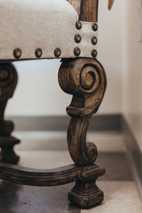 Elk Horn Arm Linen Tufted Chair